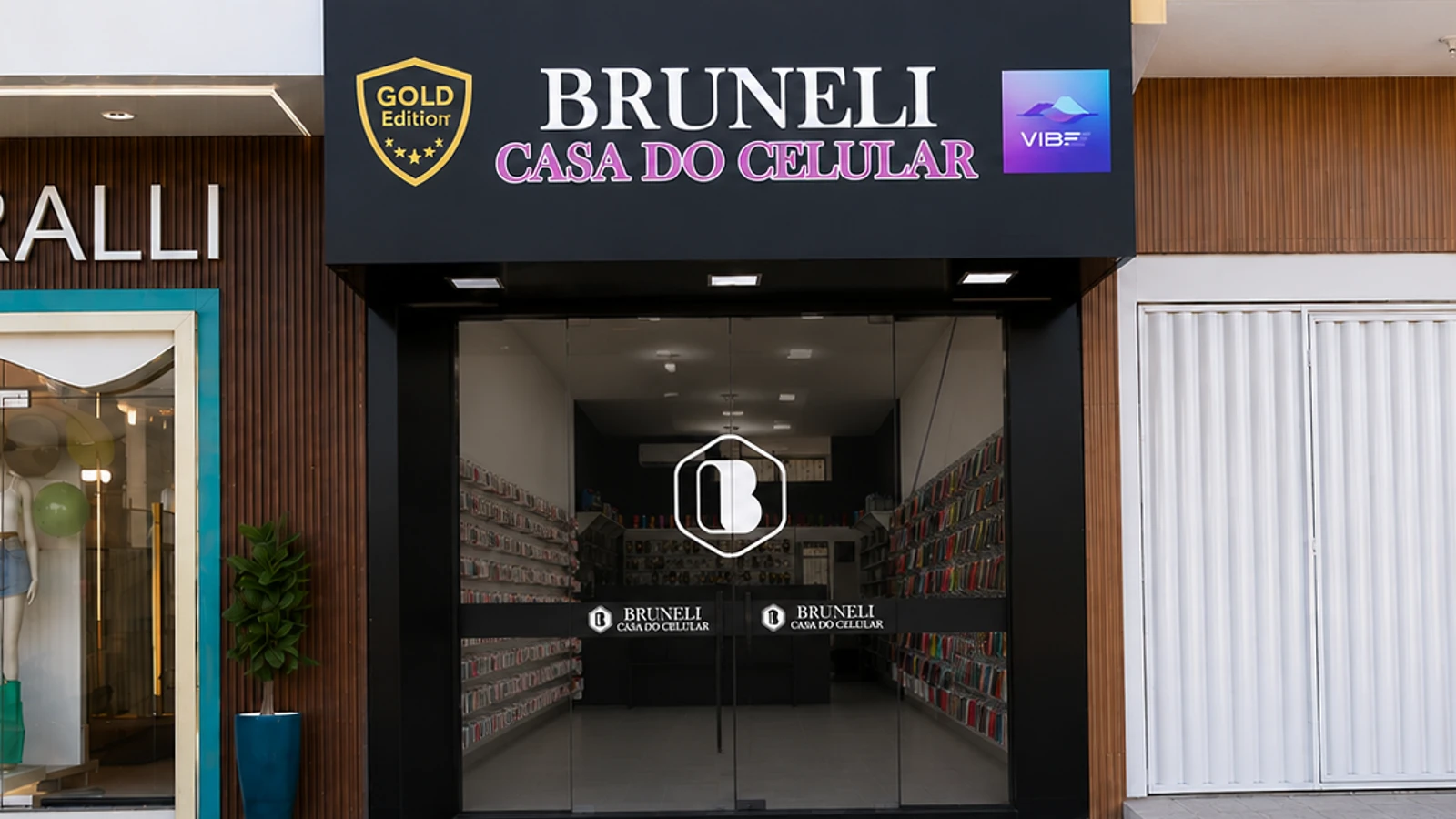 Fachada da Bruneli Casa do Celular em Marataízes